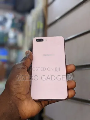 Oppo A3s 64 GB