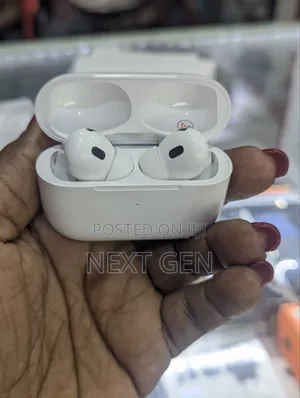 Open Airpods Pro 2nd Gen
