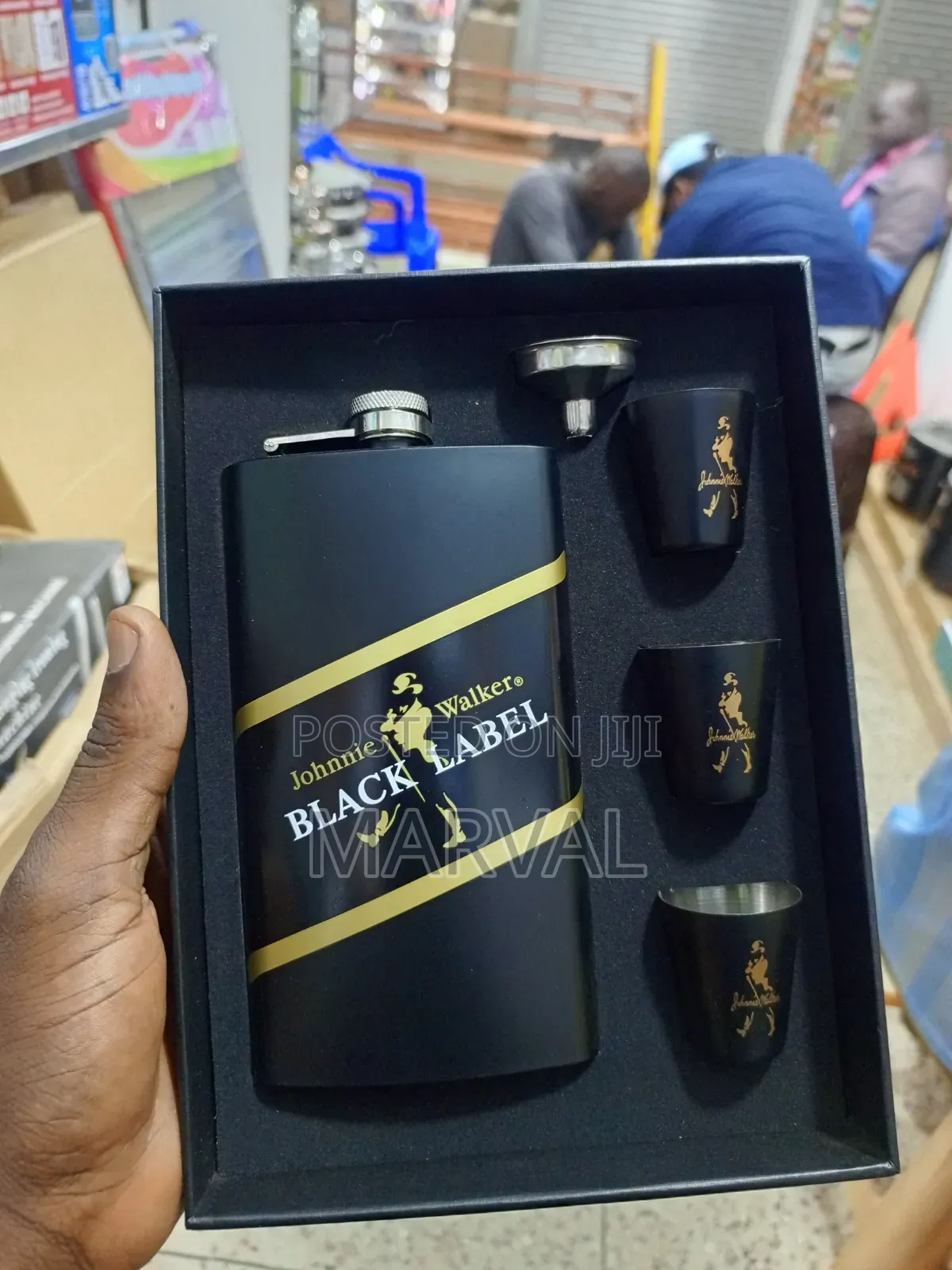Johnnie Walker Black Label Branded Gift Set
