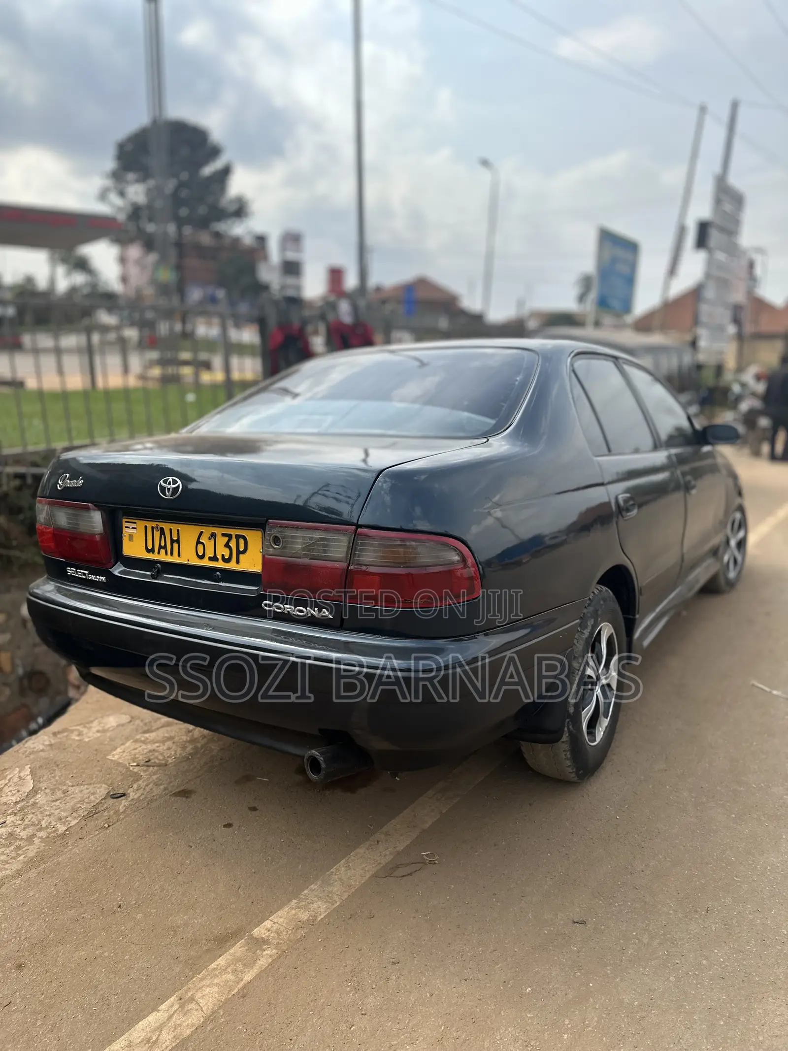 Toyota Corona 1996 Black