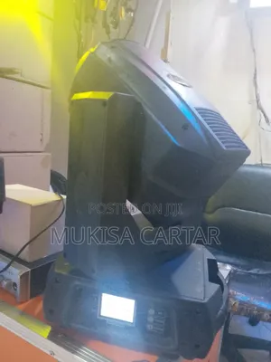 Beam 250 Moving Head