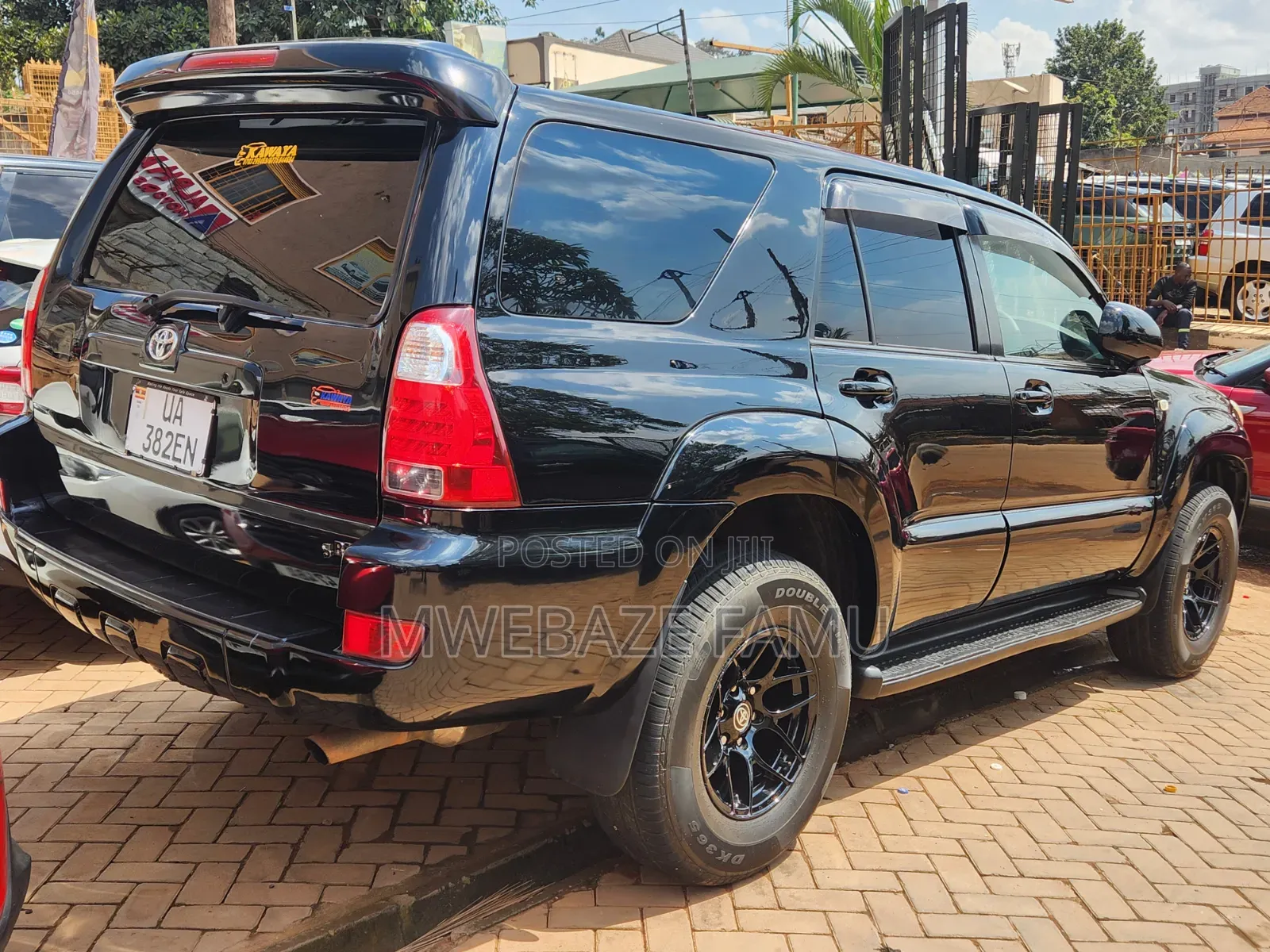 Toyota Hilux Surf 2009 Black