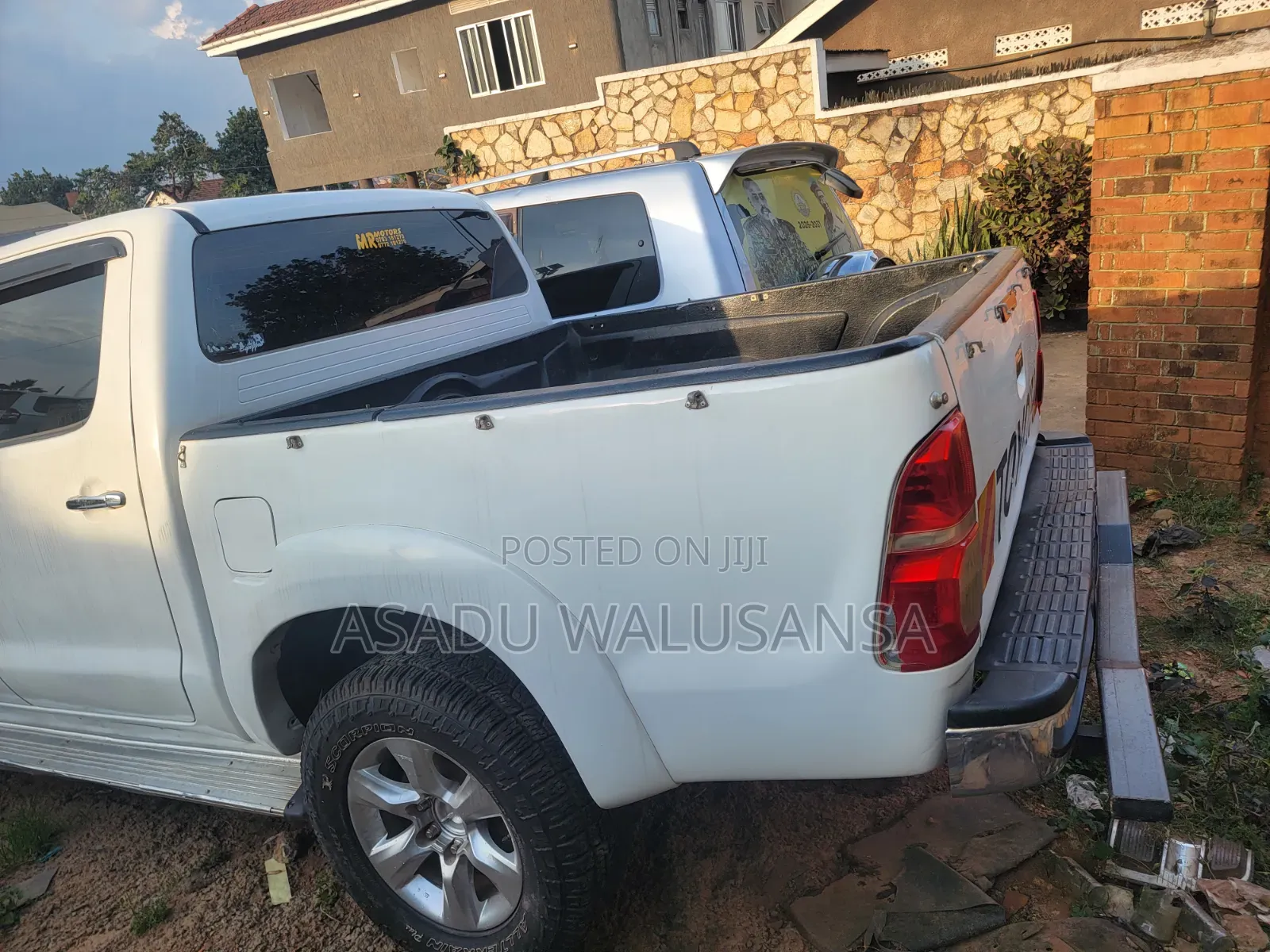 Toyota Hilux 2015 White