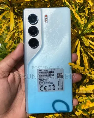 New Tecno Camon 40 Pro 5G 256 GB Blue