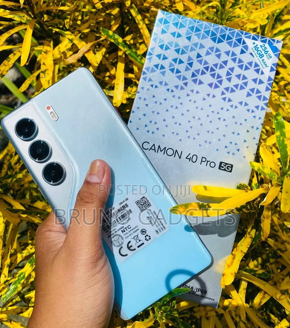 New Tecno Camon 40 Pro 5G 256 GB Blue