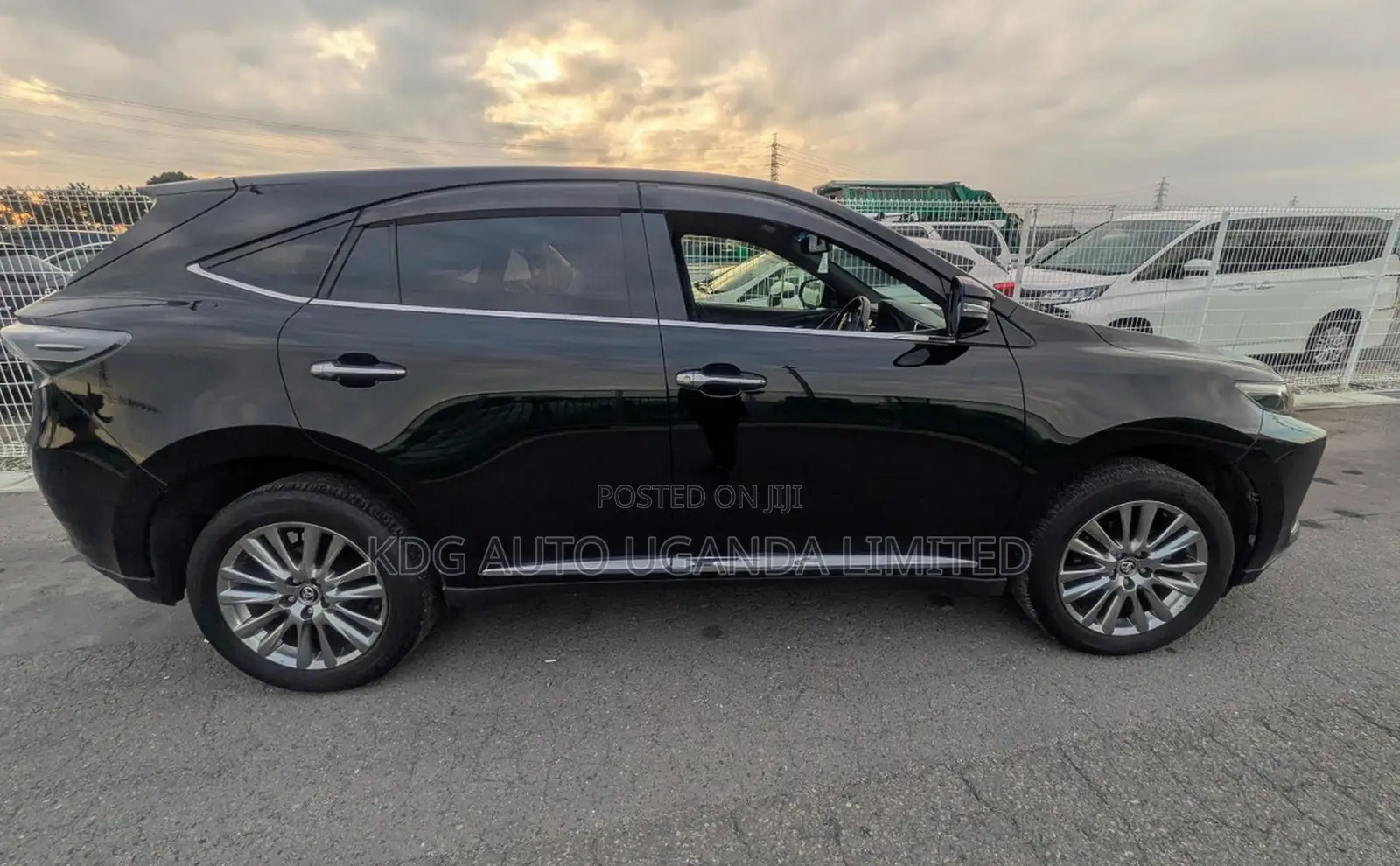 Toyota Harrier 2017 Black