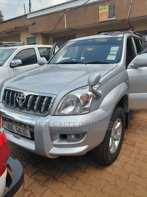 Toyota Land Cruiser Prado 2005 Silver