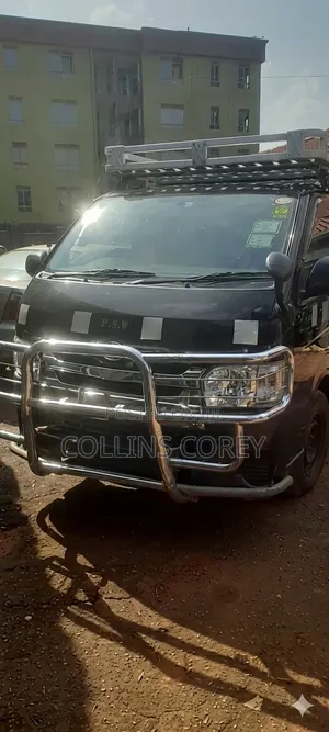 Toyota Regius 2017 Black