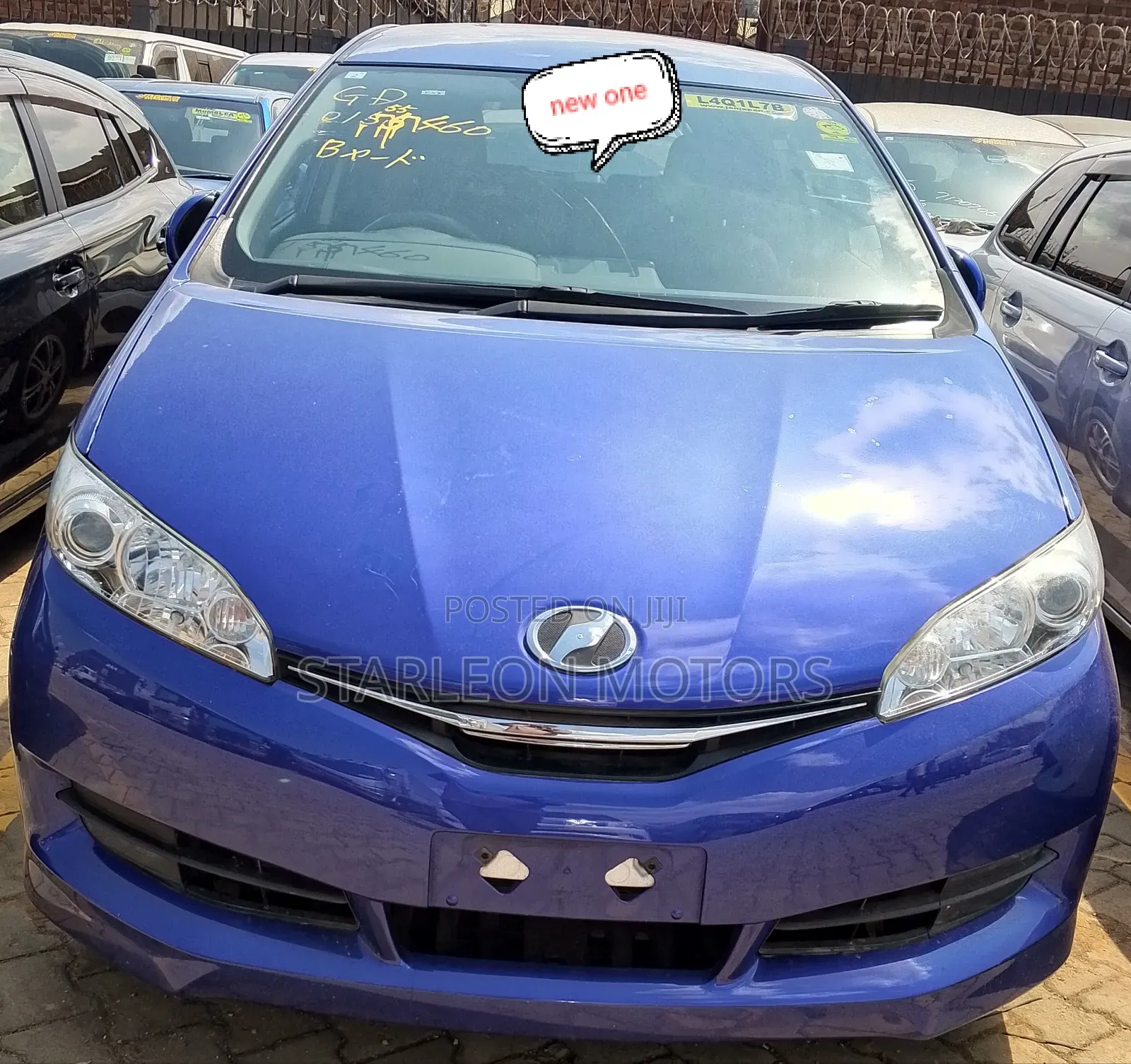 Toyota Wish 2013 Blue