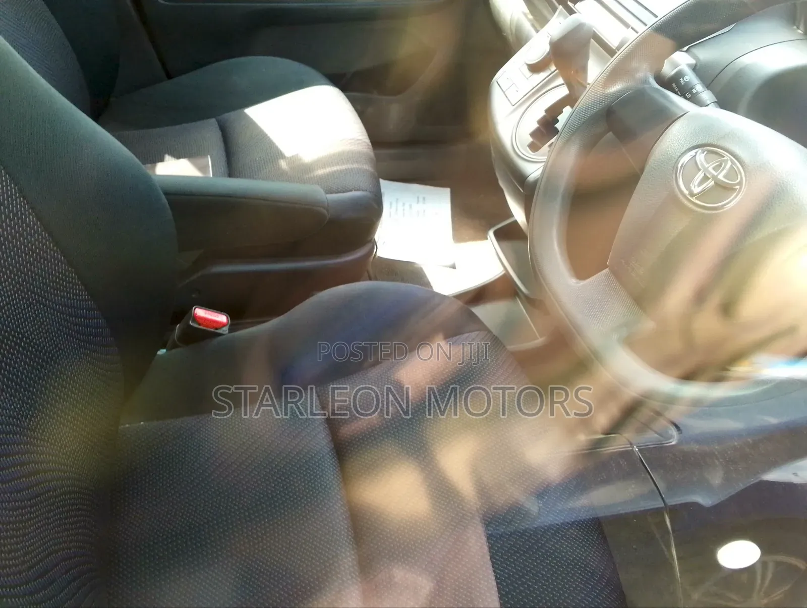 Toyota Wish 2013 Blue