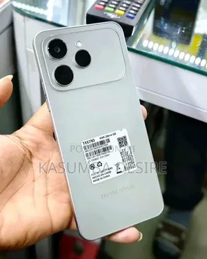 New Tecno Spark 40 256 GB Gray