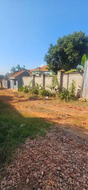 Quick Sale Plot – Kitende (Entebbe Road)