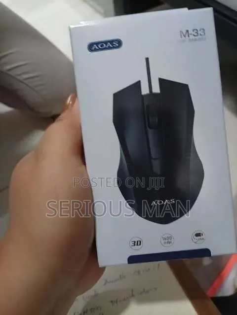 Aoas M-33 Ergonomic Wired Optical Mouse.