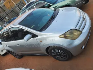 Toyota IST 2007 Silver