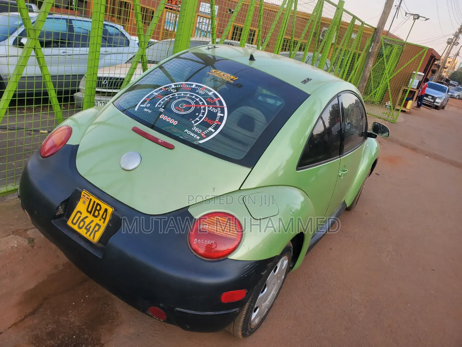 Volkswagen Beetle 2007 Gold