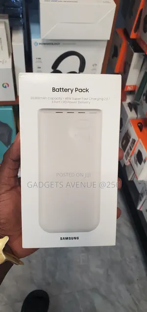 Samsung 20,000mah Battery Pack Featuring 45w Super Fast Charging