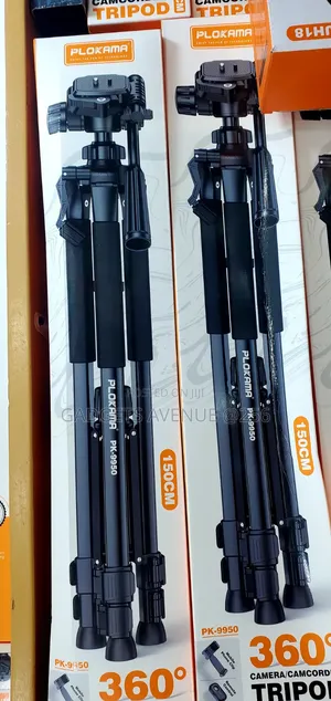 Plokama Pk-9950 Tripod Featuring a 150cm Height and a 360-Degree Rotat