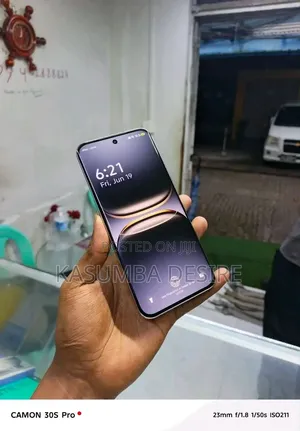 New Tecno Spark 40 Pro+ 256 GB Silver