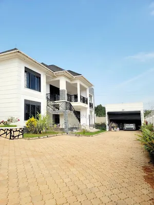 5bdrm Duplex in Kisaasi, Nakawa for rent