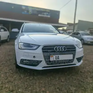 Audi A4 2.0T Avant Premium Quattro 2012 Pearl