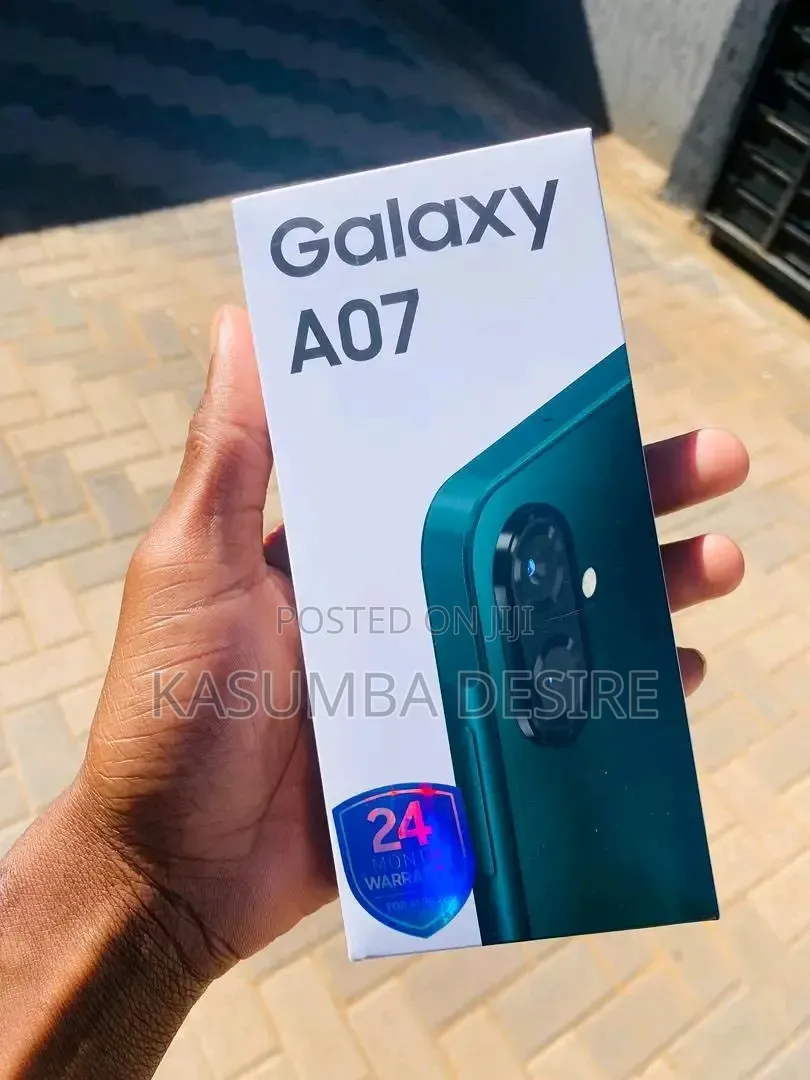 New Samsung Galaxy A07 5G 128 GB Green