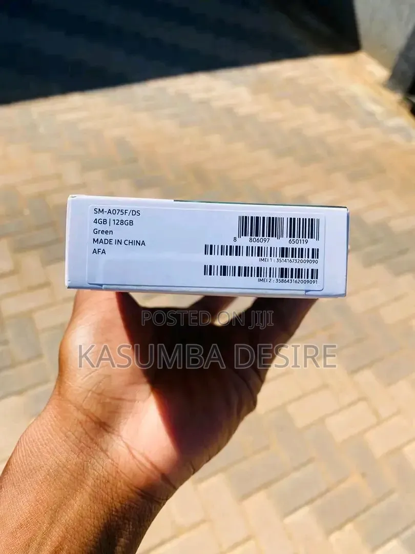 New Samsung Galaxy A07 5G 128 GB Green