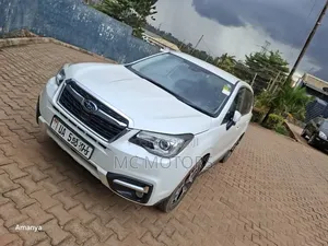 Subaru Forester 2.0XT Premium AWD 2017 White