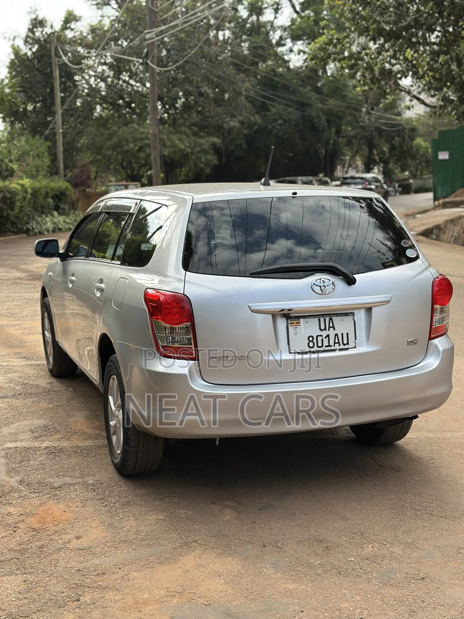 Toyota Corolla Fielder 2012 Silver