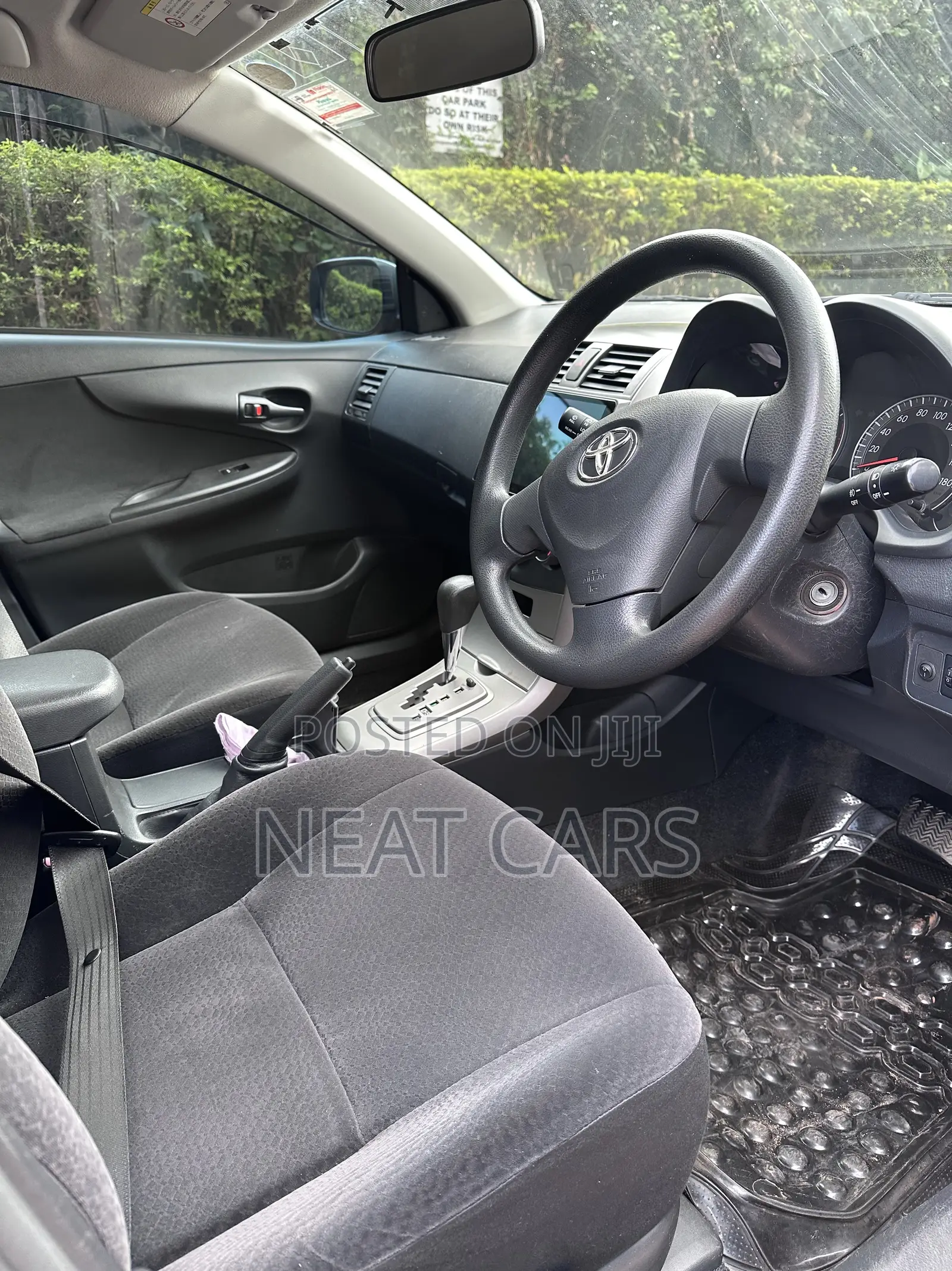 Toyota Corolla Fielder 2012 Silver