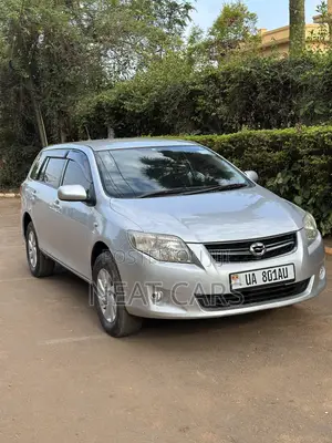 Toyota Corolla Fielder 2012 Silver