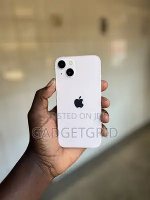 New Apple iPhone 13 128 GB Pink