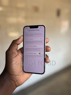 New Apple iPhone 13 128 GB Pink