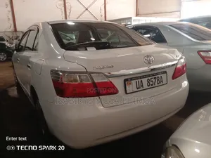 Toyota Premio 2012 White