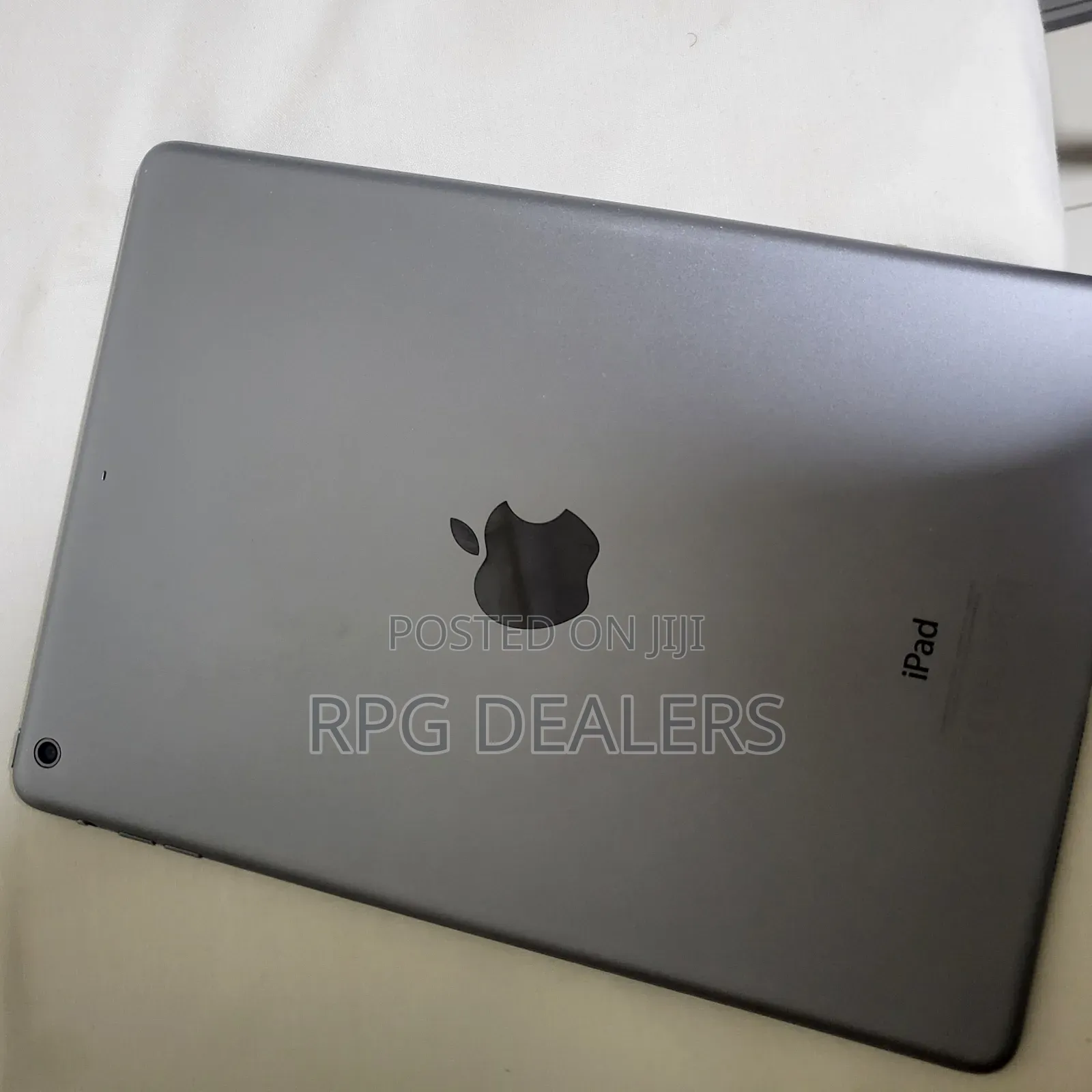 Apple iPad Air 16 GB Gray