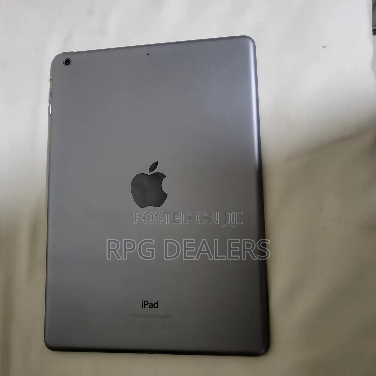 Apple iPad Air 16 GB Gray