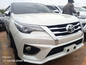 Toyota Fortuner 2017 White