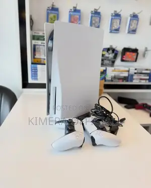 Very Clean Uk Used Playstation 5 Standard With 2 Controllers and Fc26