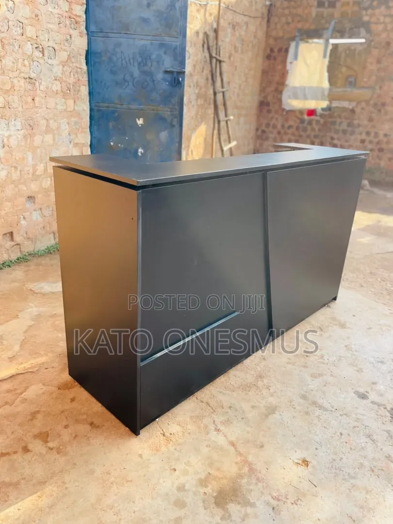 Colored Black Reception Tables