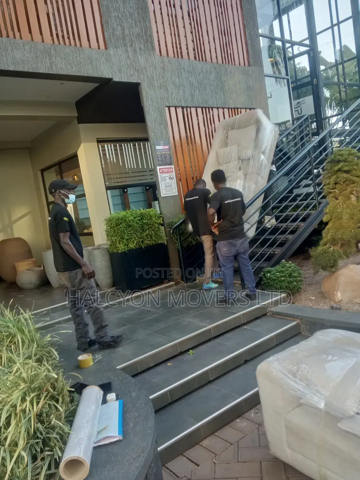 Movers and Packers