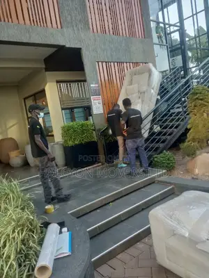 Movers and Packers