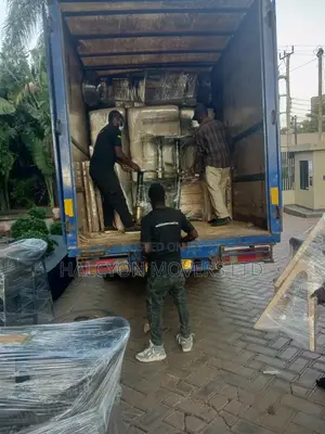 Movers and Packers