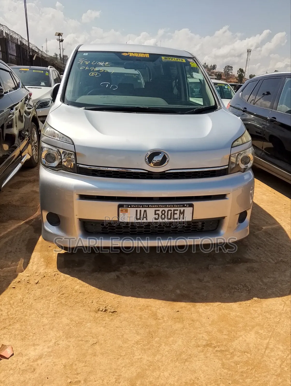 Toyota Voxy 2012 White