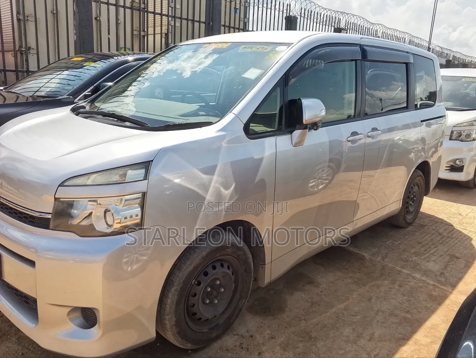 Toyota Voxy 2012 White