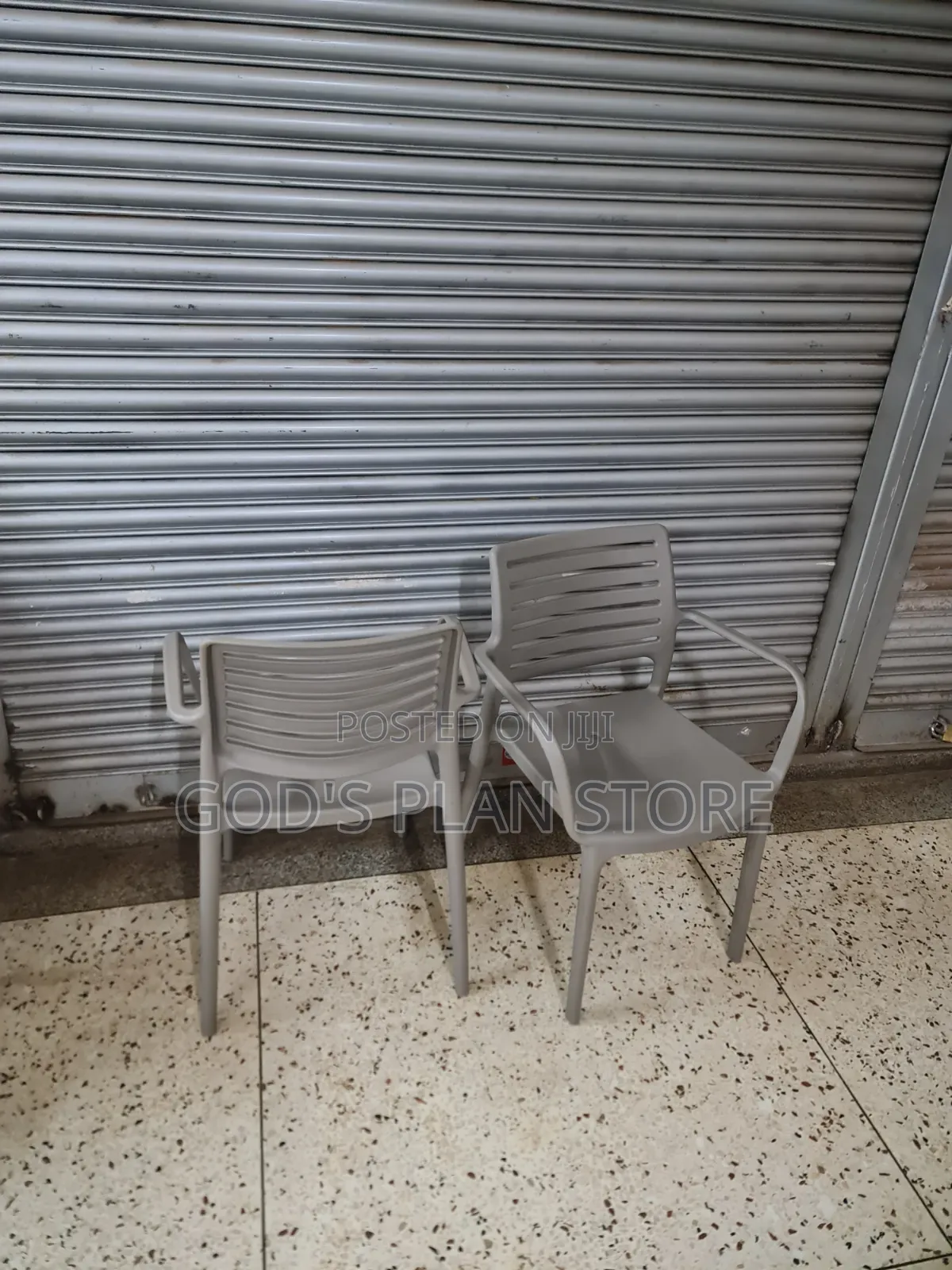 Atomic Plastic Chairs Plastic Chairs