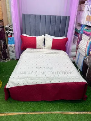 Maroon Bedspreads