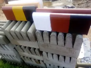 Ege Curbs Colours