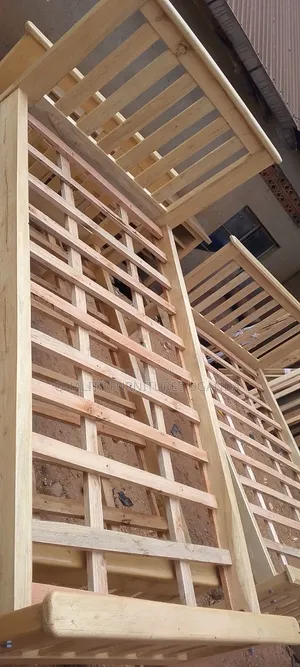 Single Bed in Natural Color