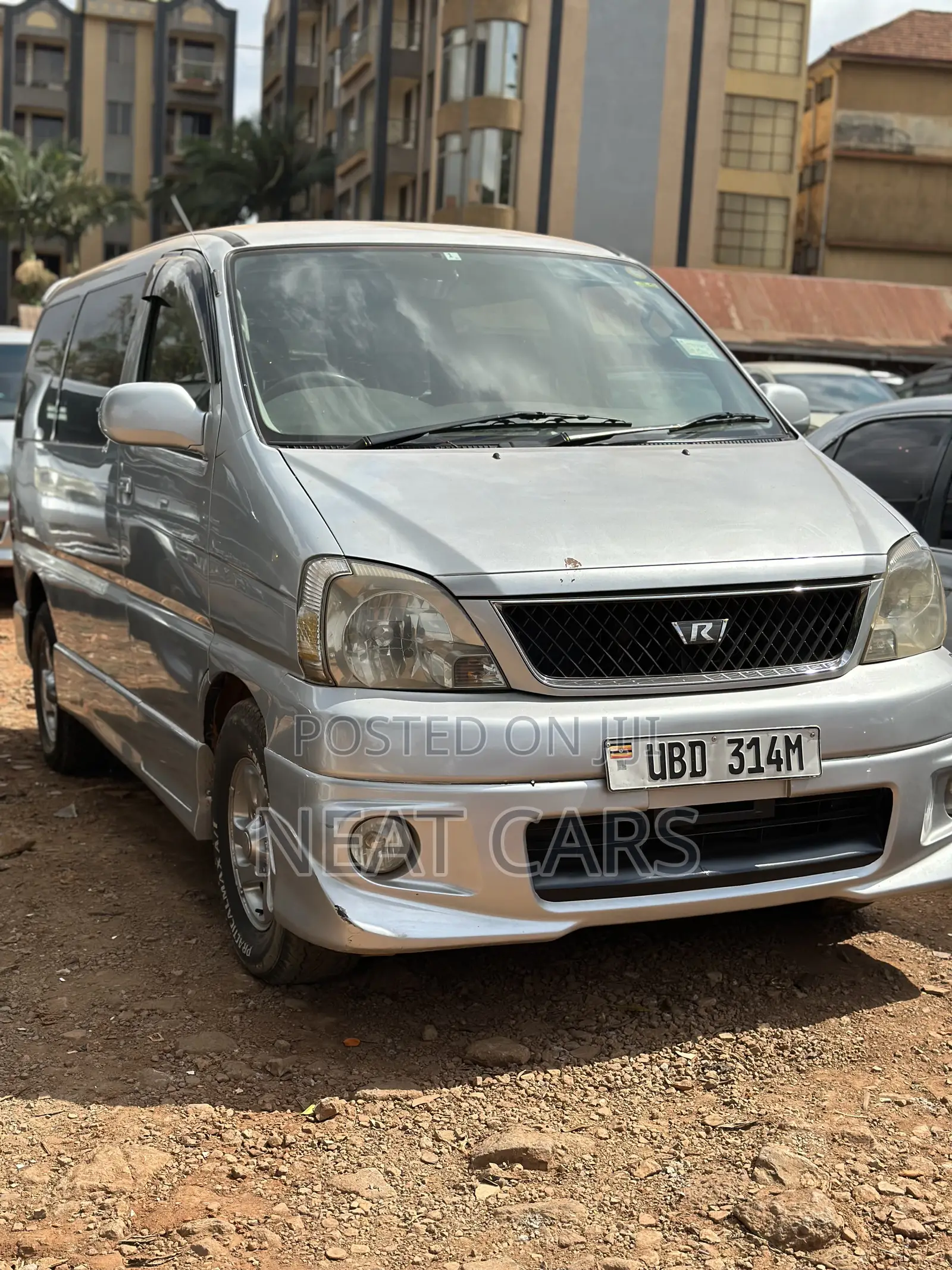 Car 1999 Silver