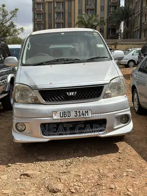 Car 1999 Silver
