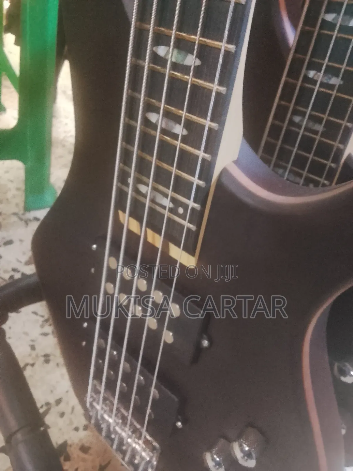 Ibanez Bass Active